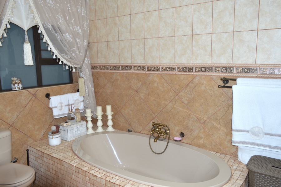 4 Bedroom Property for Sale in Doringkruin North West